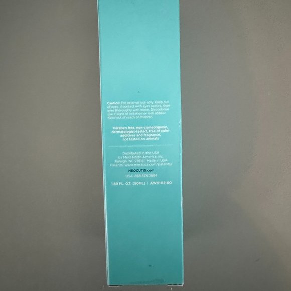 Neocutis JOURNÉE FIRM RICHE Extra Moisturizing Revitalizing & Refining Spf 30 - Picture 3 of 3